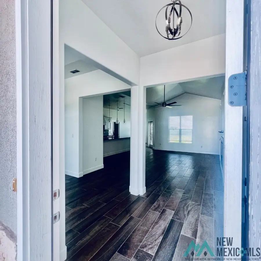 8620 N Knowles Road, Hobbs, NM 88240 - #3
