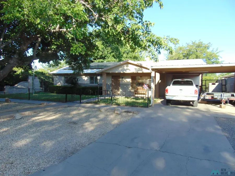 1014 S Platinum Ave, Deming, NM 88030 - #2