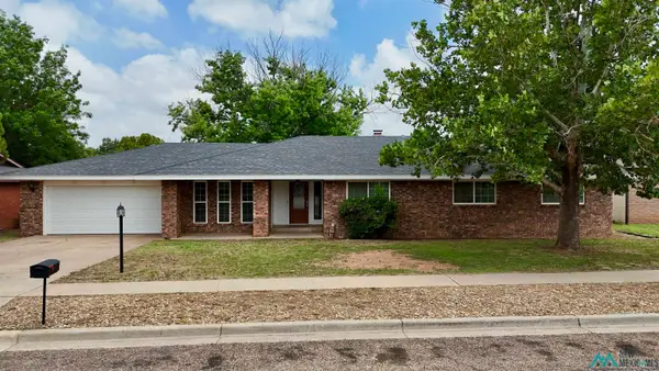 1716 Courtland Circle, Clovis, NM 88101