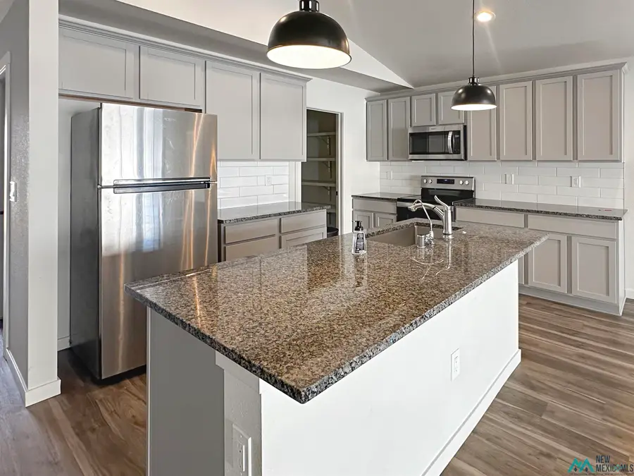1136 E Aventura Lane, Hobbs, NM 88240 - #3