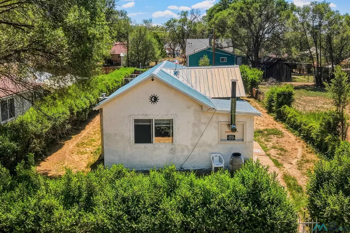 811 N 4th Street, Raton, NM 87740 - #1