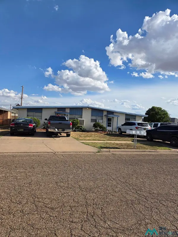 317 Gayland Dr, Clovis, NM 88101