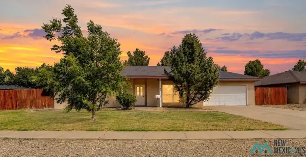 1105 Avenida Del Sumbre, Roswell, NM 88203
