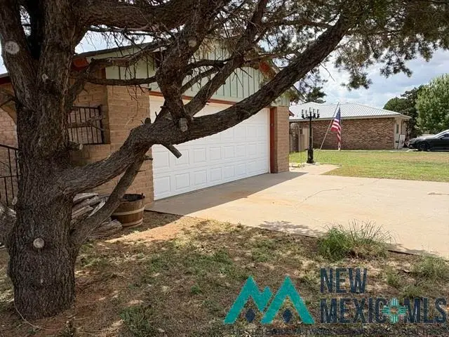 1037 Oakhurst, Clovis, NM 88101 - #3