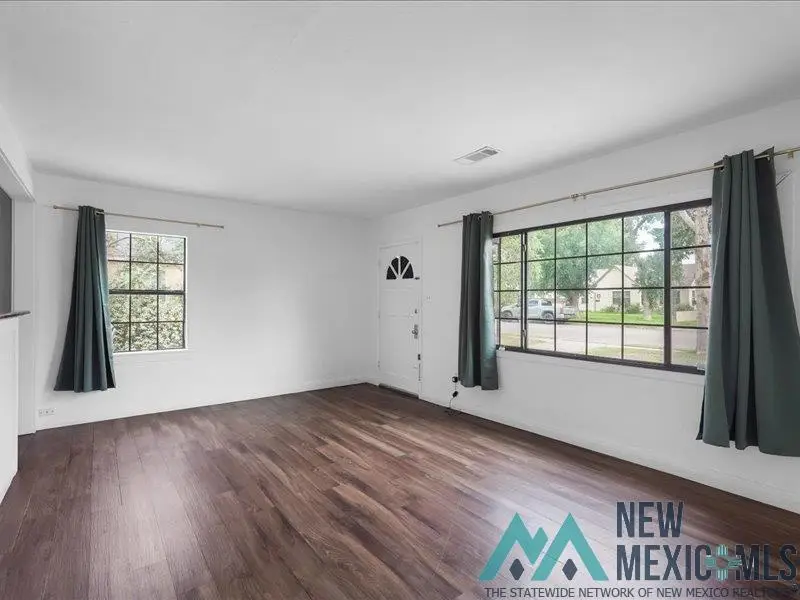 401 E Church St, Carlsbad, NM 88220 - #3