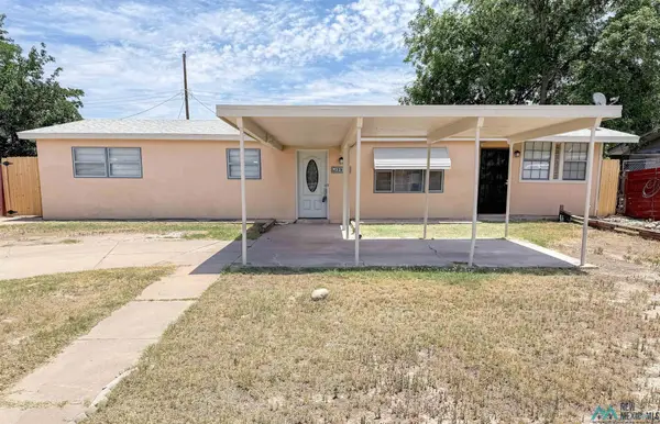 2901 S Largo Dr, Roswell, NM 88203