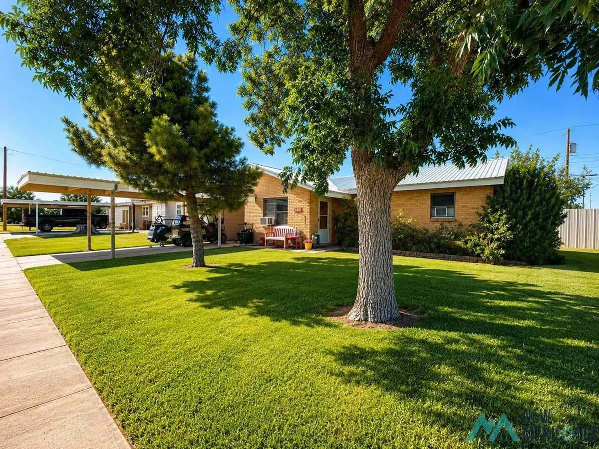 814 S Beech St, Jal, NM 88252 - #1