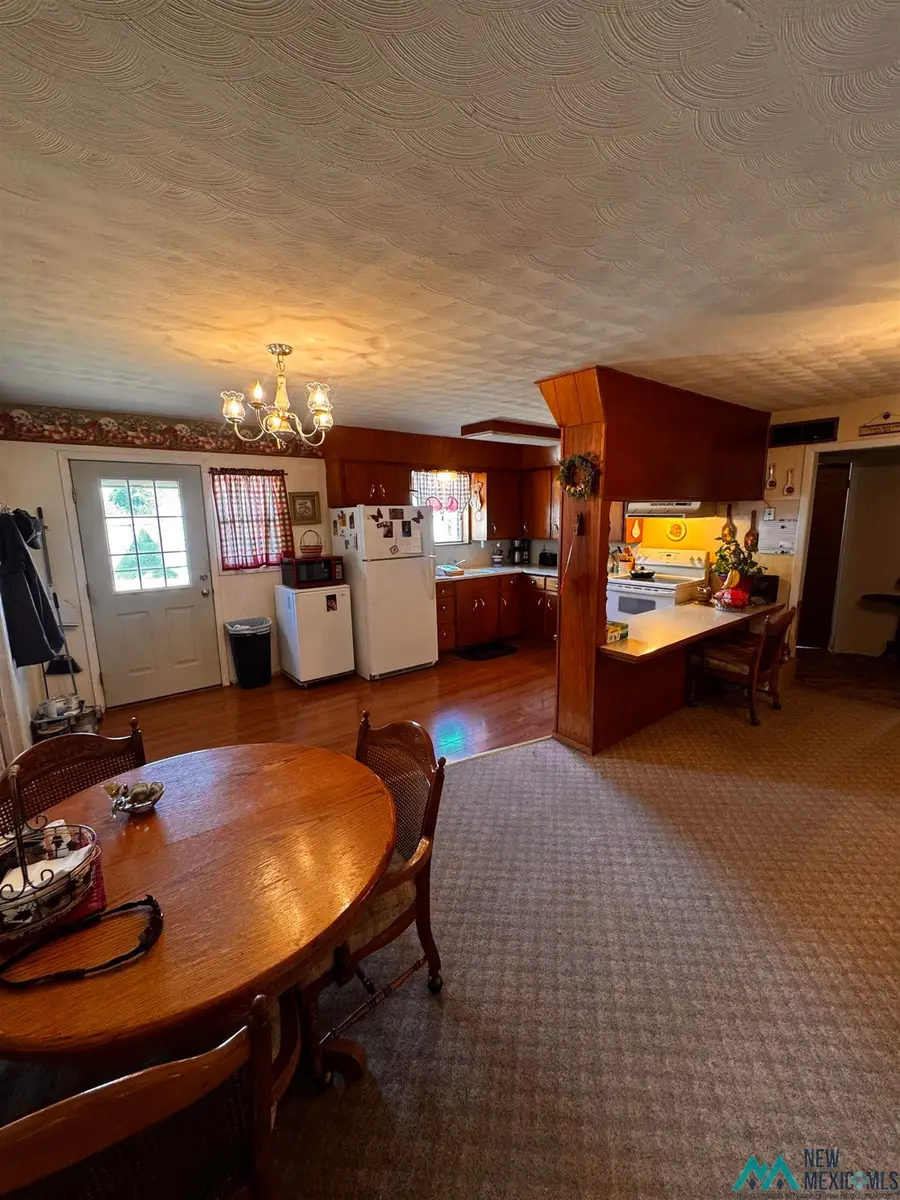 320 E 11th St, Portales, NM 88130 - #2