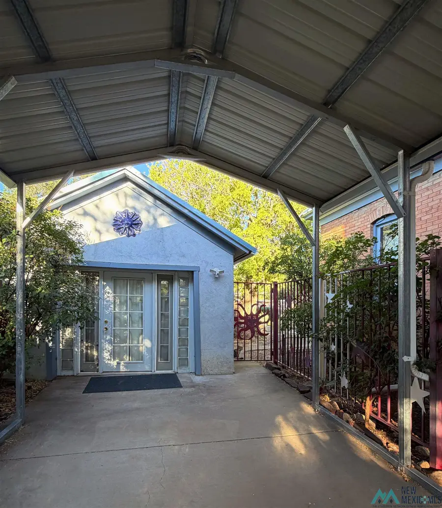 1015 Third St, Las Vegas, NM 87701 - #2