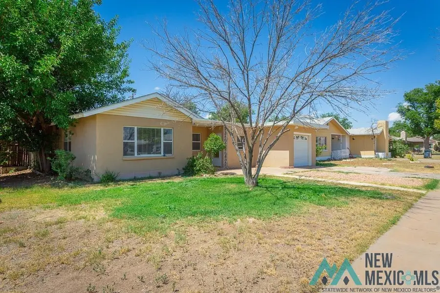 2002 W 1st St, Roswell, NM 88201 - #2