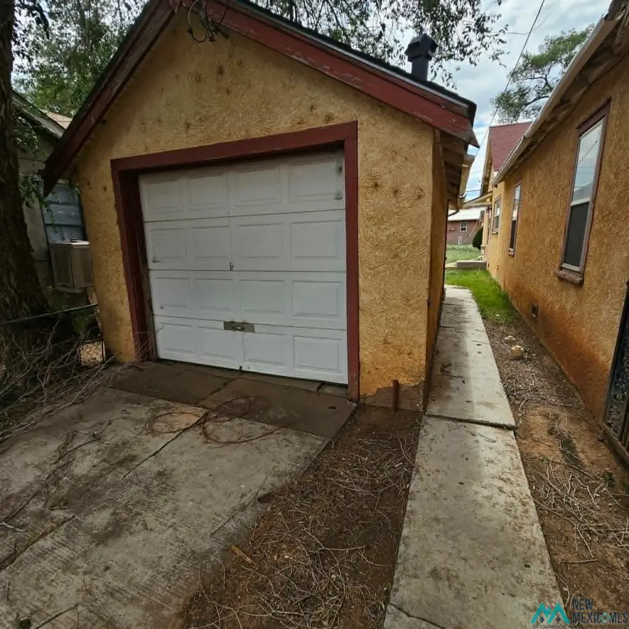 820 N Edwards St, Clovis, NM 88130 - #3