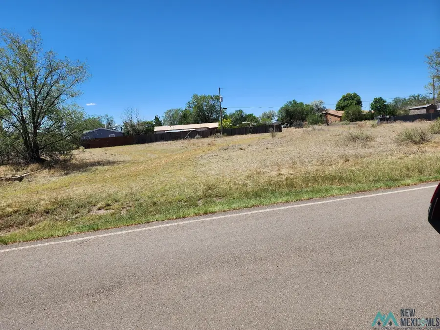 Center Ave, Moriarty, NM 87035 - #2