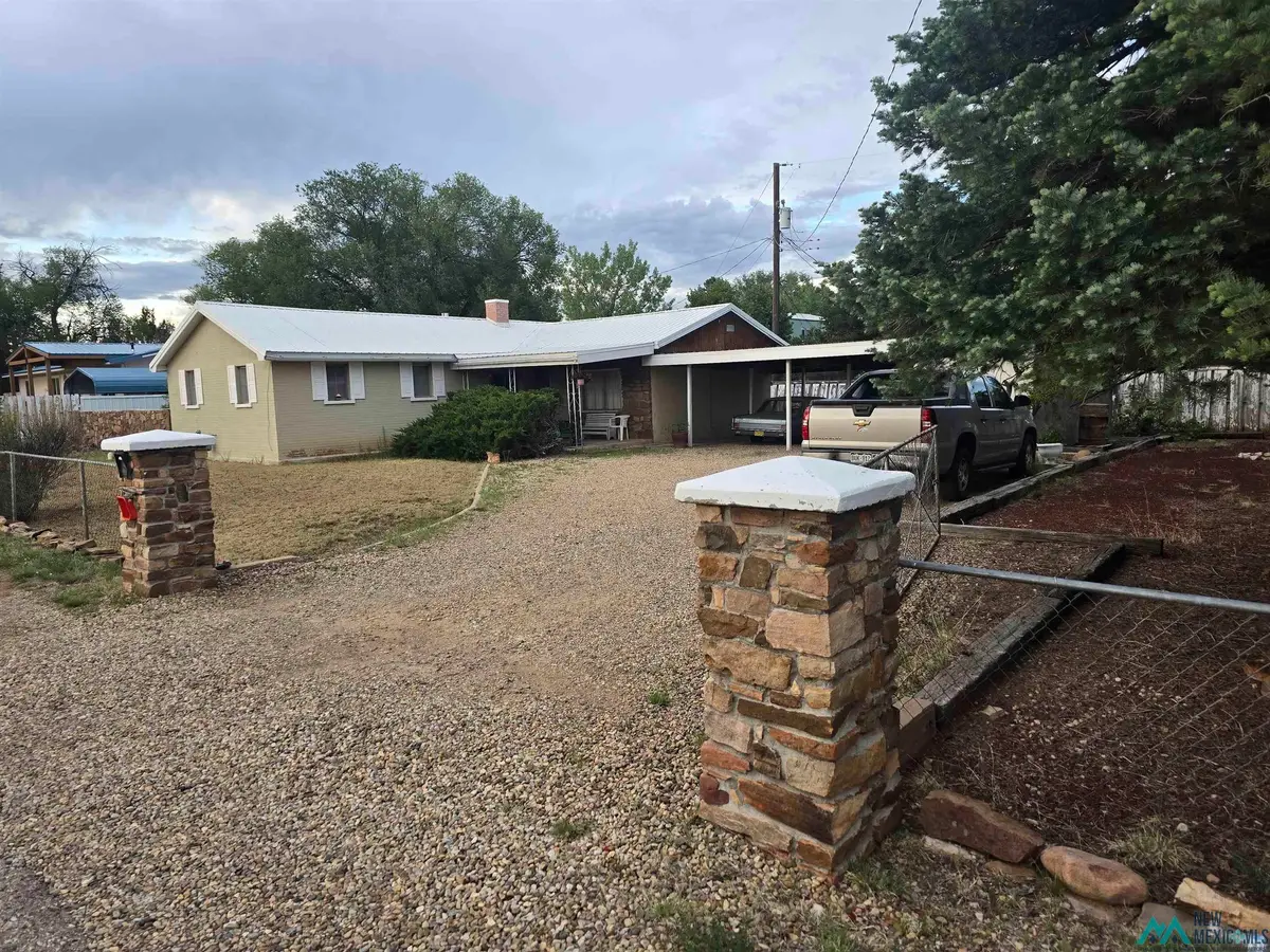 3316 Camino Linda, Las Vegas, NM 87701 - #1