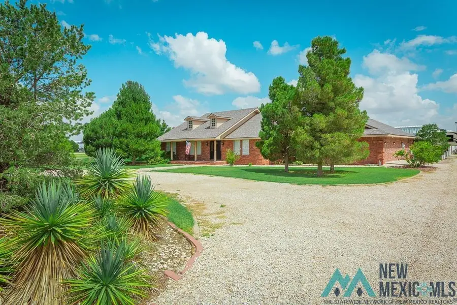 2516 Ferguson, Carlsbad, NM 88220 - #2