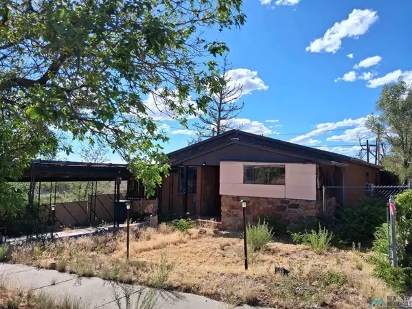 607 E Hill Ave, Gallup, NM 87301