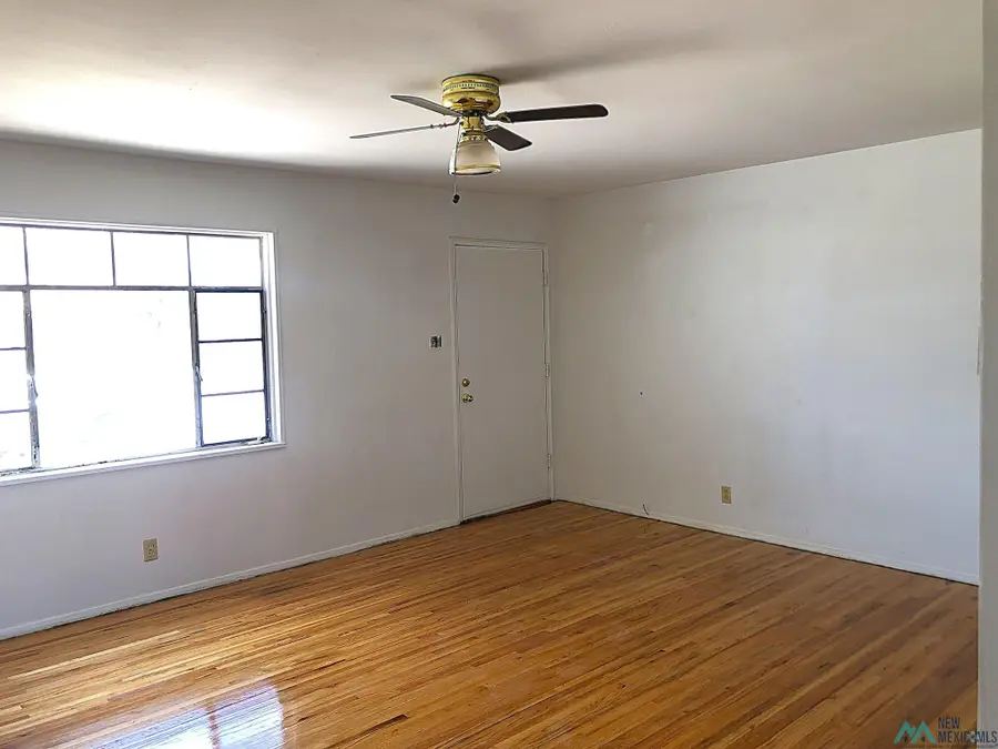 308 Valentina, Gallup, NM 87301-0000 - #3