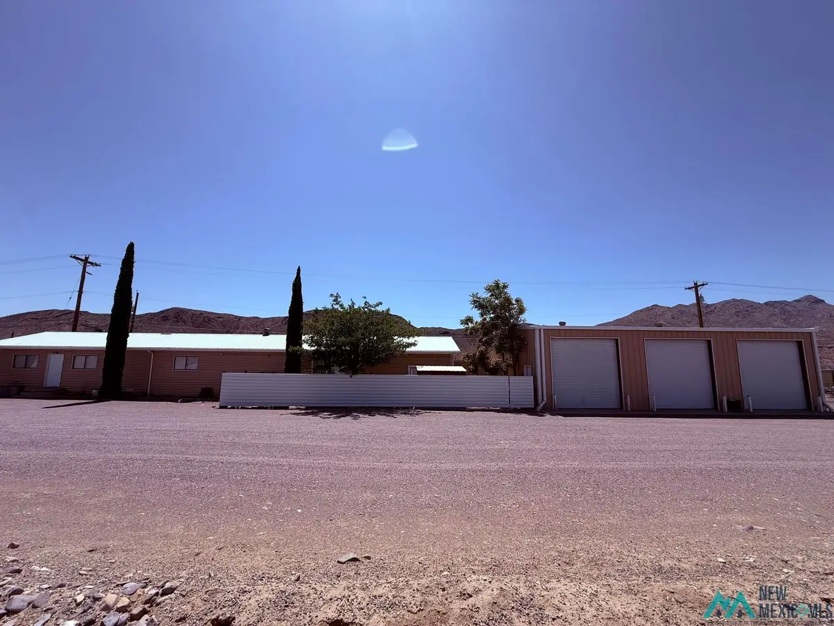709 E 3rd St, Truth Or Consequences, NM 87901 - #1