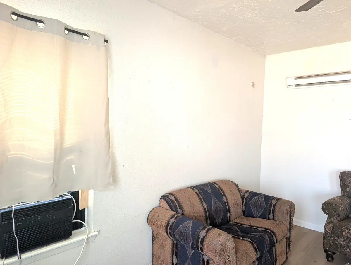 713 W 1st St, Portales, NM 88130 - #1