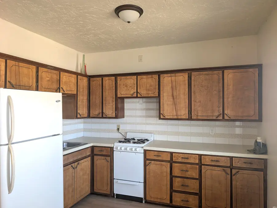 713 W 1st St, Portales, NM 88130 - #3