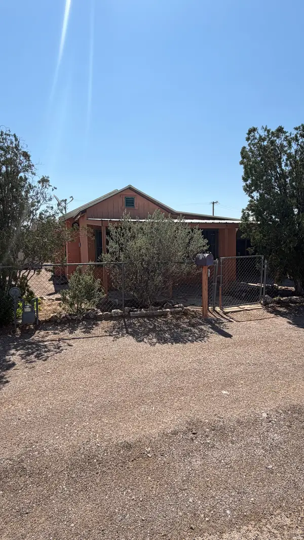 1414 Aluminum St, Truth Or Consequences, NM 87901