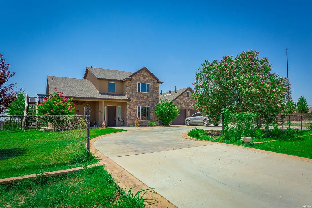 805 Walker Farm Rd, Carlsbad, NM 88220 - #1