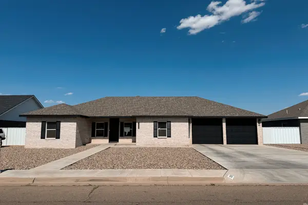 3609 Woodlark, Clovis, NM 88101