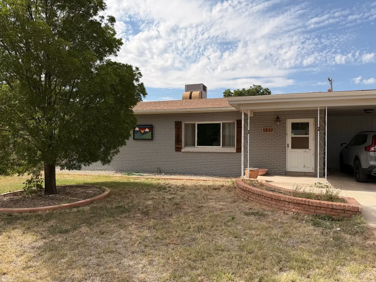 1819 W Runyan Ave, Artesia, NM 88210 - #1