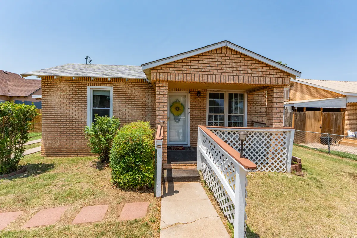 812 N Walnut St, Clovis, NM 88101 - #1