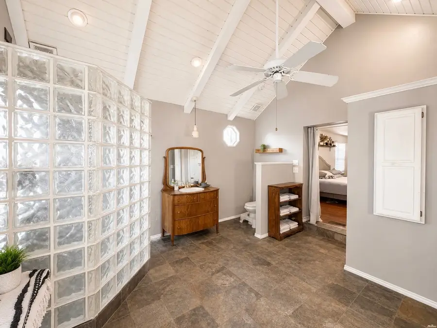 605 E Corbett St, Hobbs, NM 88240 - #3