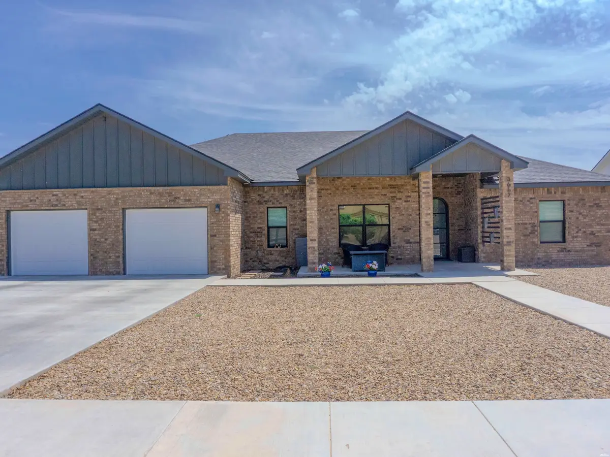3617 Woodlark Rd, Clovis, NM 88101 - #1