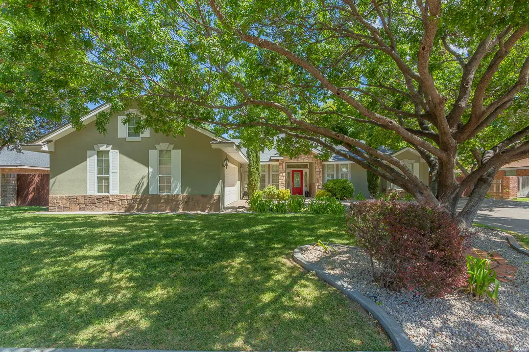 2201 N Washington Ave, Roswell, NM 88201 - #1