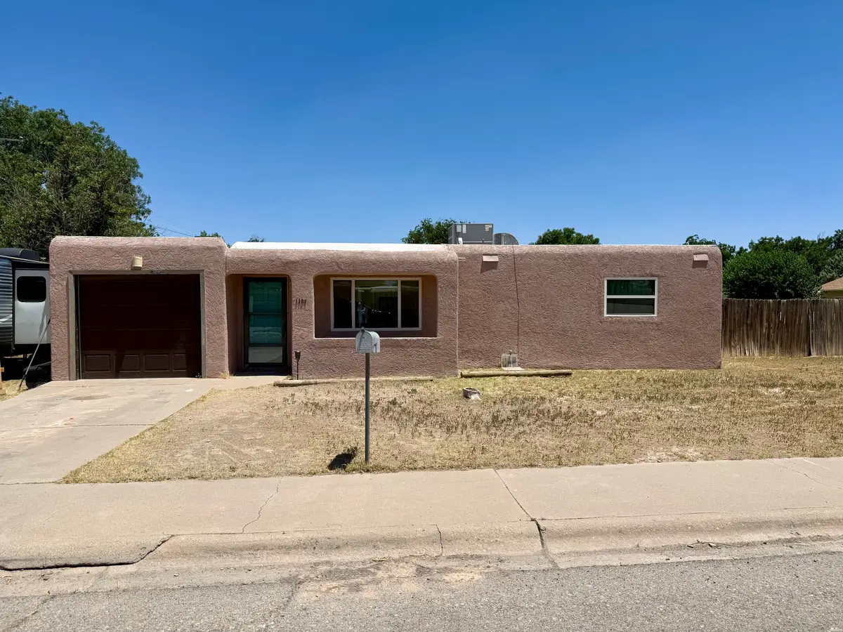 1107 S 11th St, Artesia, NM 88210 - #1