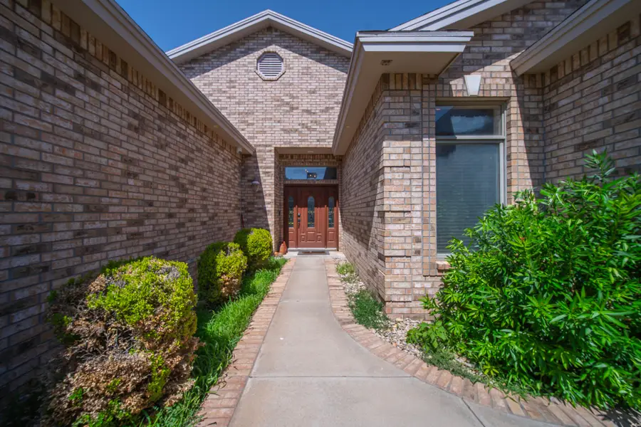 609 Riviera Ct, Carlsbad, NM 88220 - #3