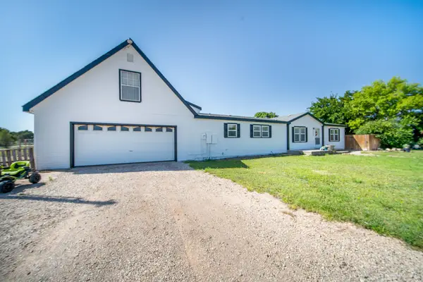 1011 Seneca Ln, Carlsbad, NM 88220