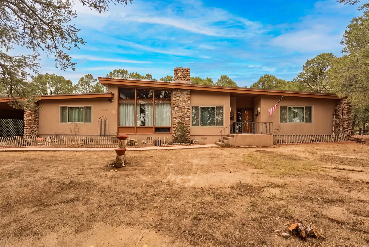 1319 Park Hill St, Raton, NM 87740 - #1