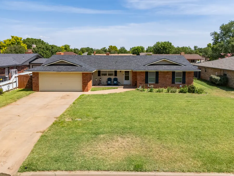 2004 Colonial Pkwy, Clovis, NM 88101 - #2