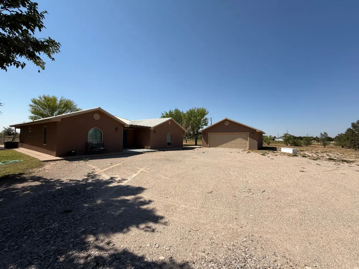 625 N Thirteenth Rural St, Artesia, NM 88210 - #1