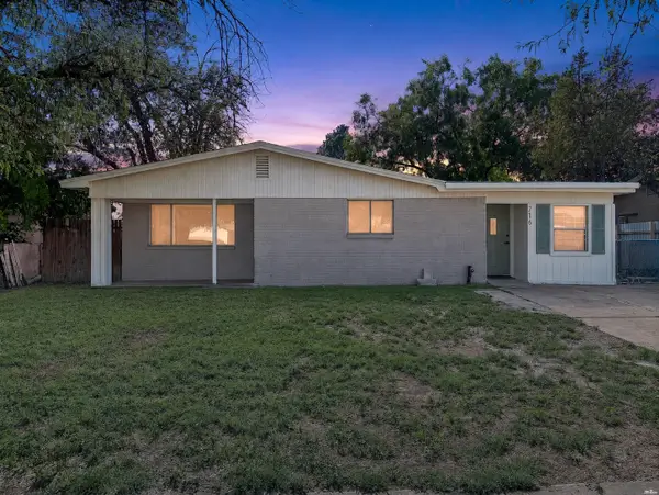 716 S Cedar Ave, Roswell, NM 88203