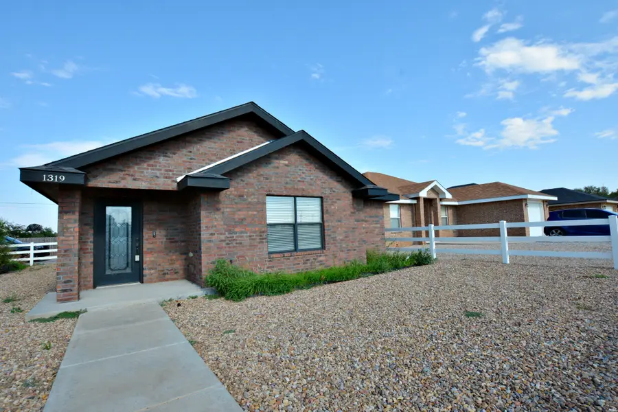 1319 Cameo, Clovis, NM 88101 - #3