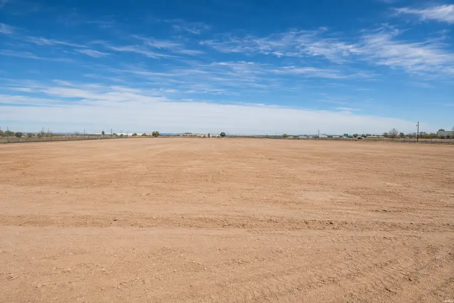 2003 Pitbull Rd, Carlsbad, NM 88220 - #2