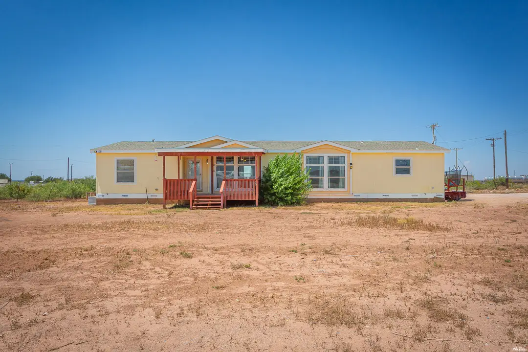 25 Arrowhead Rd, Artesia, NM 88210 - #1