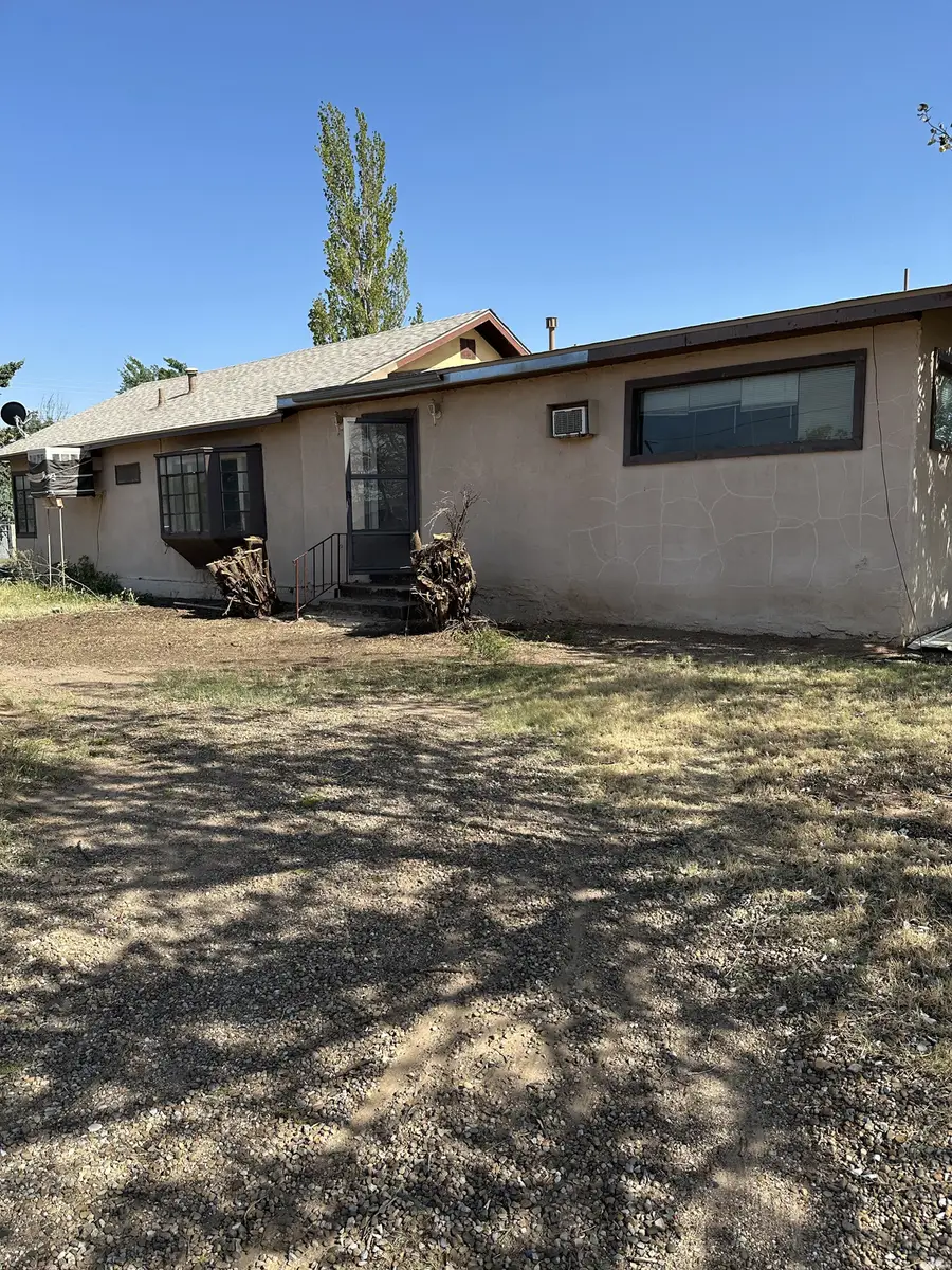 1702 7th St, Tucumcari, NM 88401 - #2