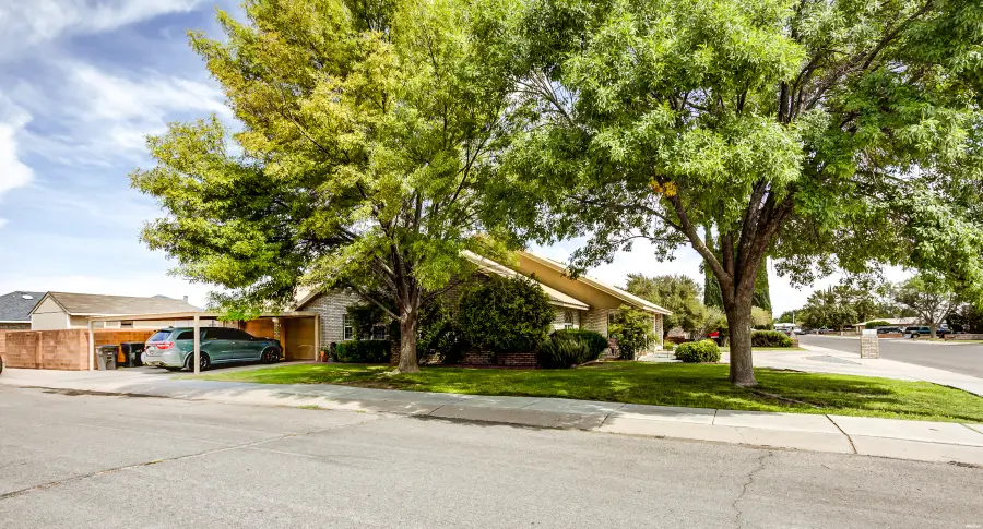 1320 S Shelly Dr, Deming, NM 88030 - #3
