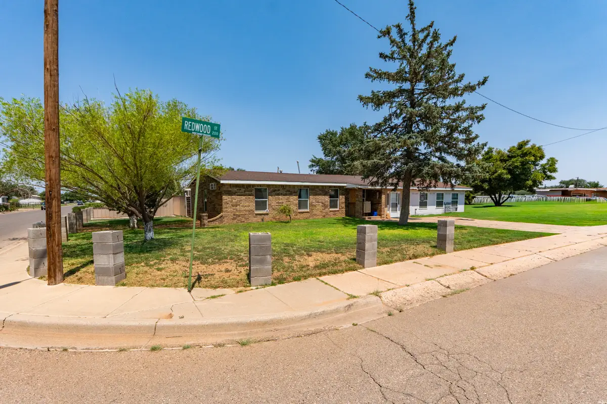 244 Redwood, Clovis, NM 88101 - #1