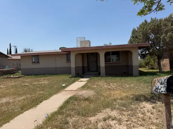 2811 Carver, Carlsbad, NM 88220