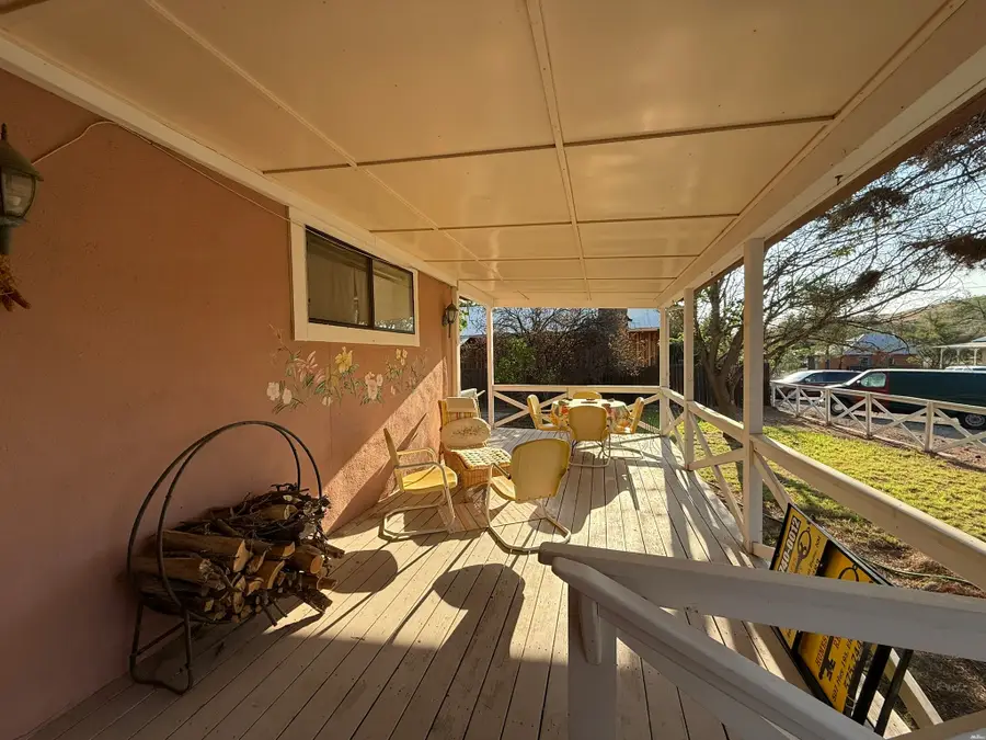 557 Elenora St, Hillsboro, NM 88042 - #2