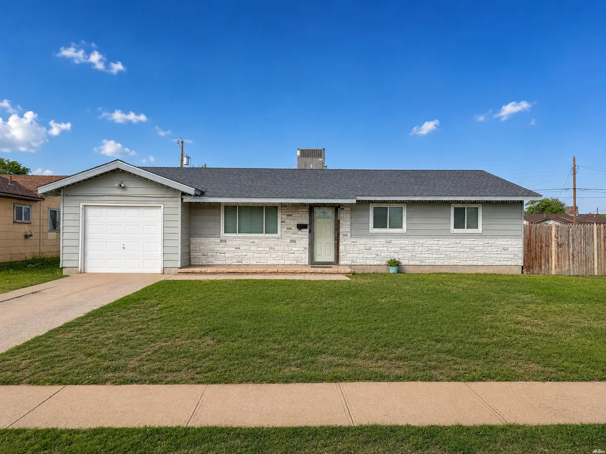 1432 E Llano Dr, Hobbs, NM 88240 - #1