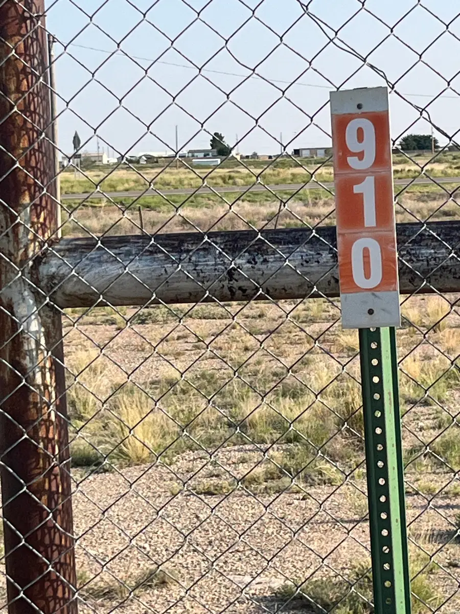 910 E Gallina, Roswell, NM 88201 - #2