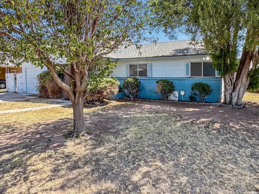 1706 N Brazos Ave, Hobbs, NM 88240 - #3