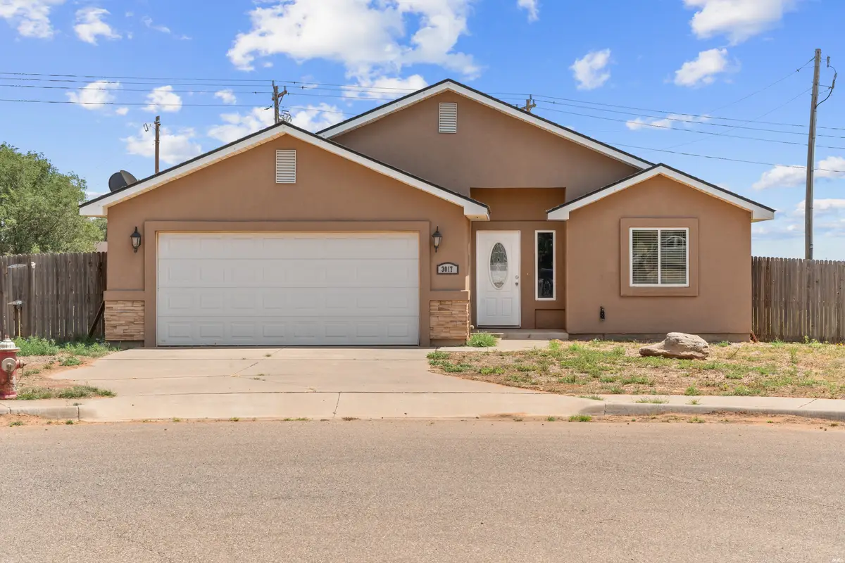 3017 Fred Daugherty Dr, Clovis, NM 88101 - #1